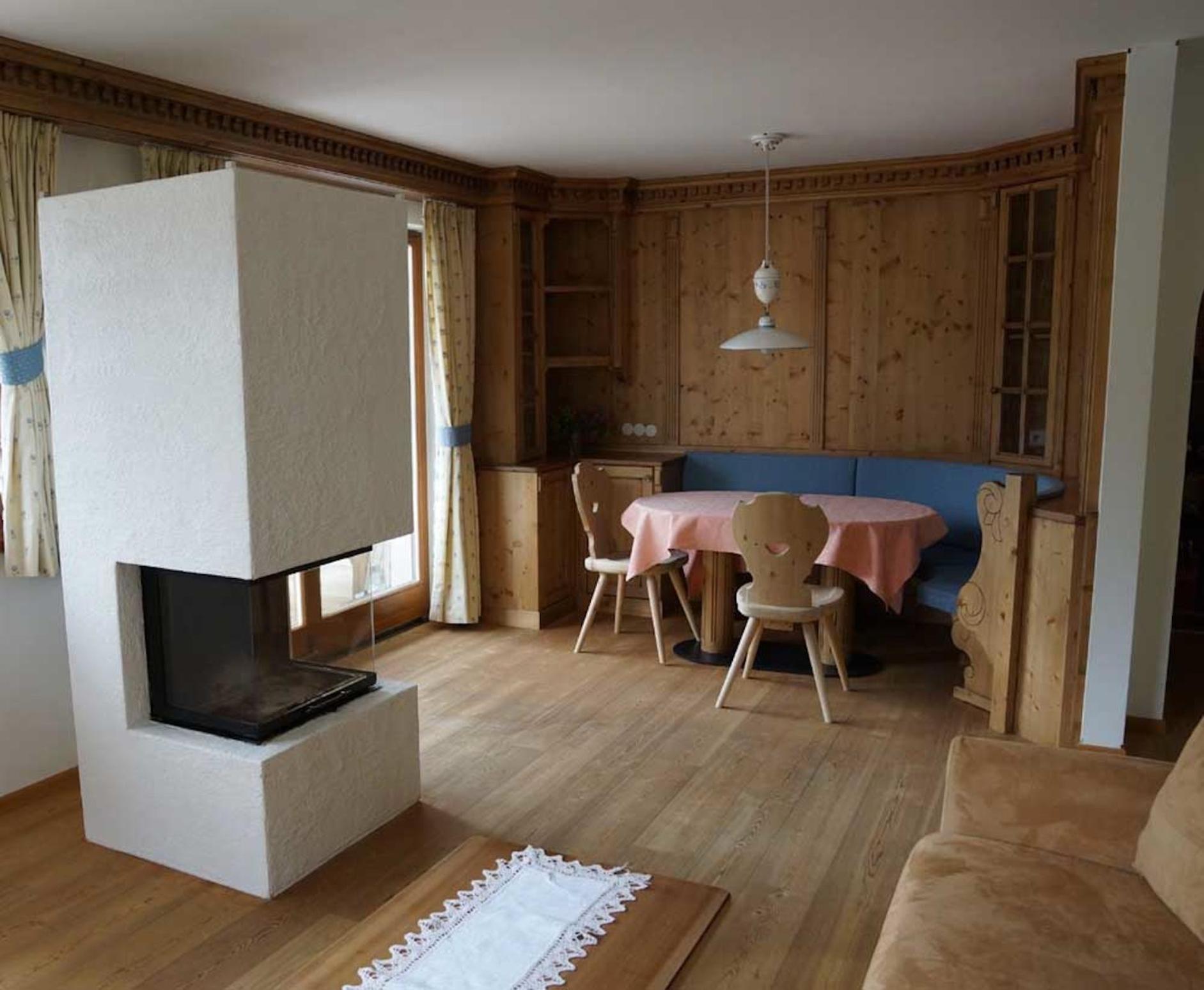 Family And Wellness Residence Ciasa Antersies San Cassiano (Badia) Quarto foto