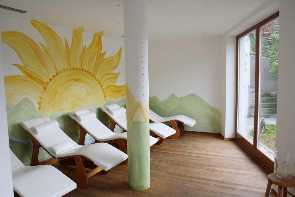 Family And Wellness Residence Ciasa Antersies San Cassiano (Badia) Exterior foto